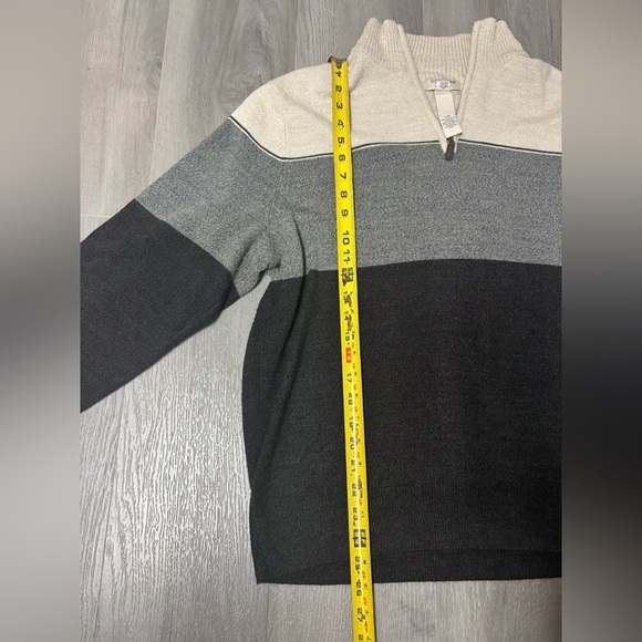Dockers Quarter Zip Sweater Colorblock Black, Gray, and Beige Men’s Size Large - Picture 5 of 7